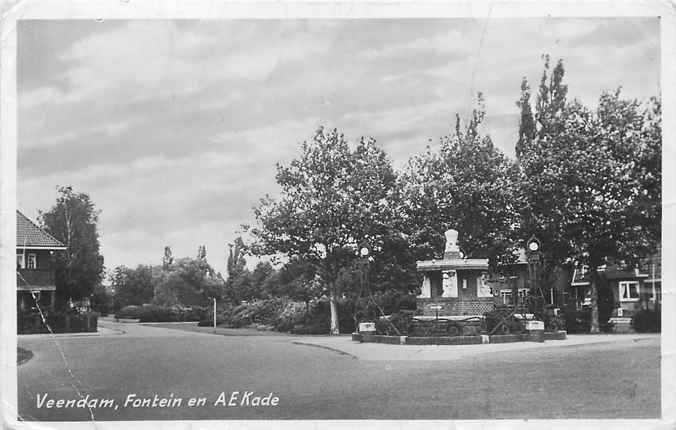 Veendam Fontein met AE Kade