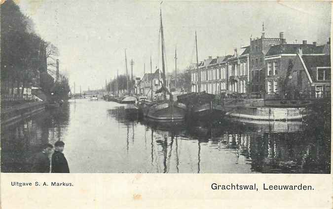 Leeuwarden Grachtswal