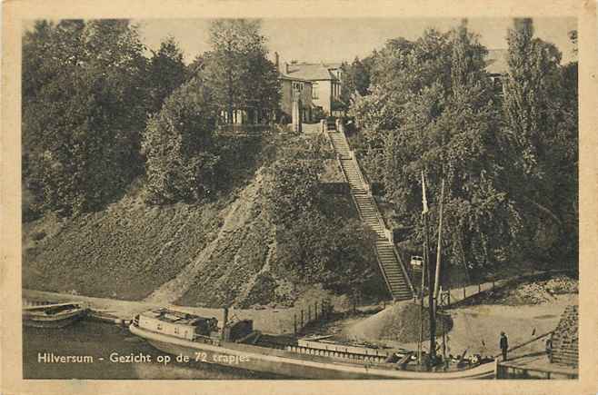 Hilversum Gezicht op de 72 trapjes