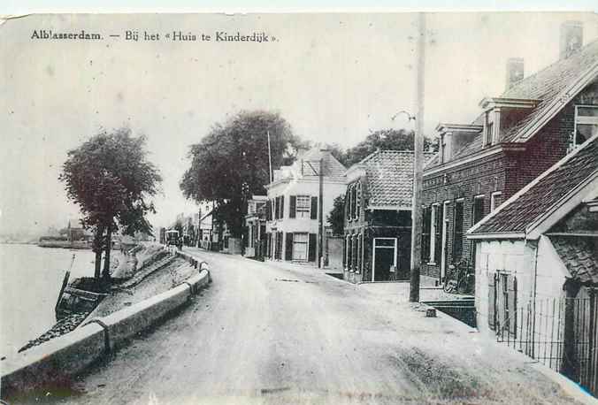 Alblasserdam Bij het Huis te Kinderdijk