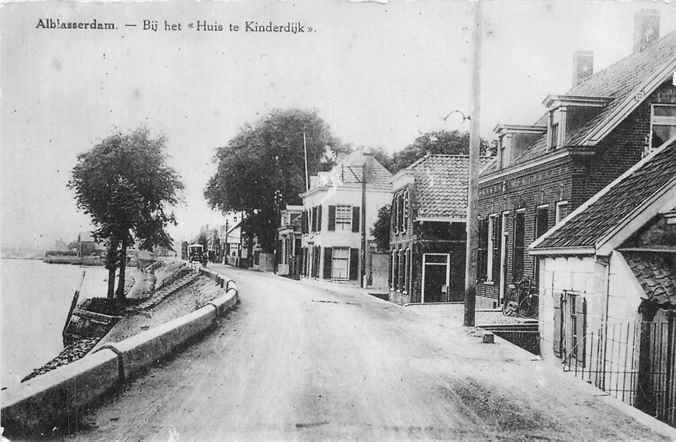 Alblasserdam Bij het Huis te Kinderdijk