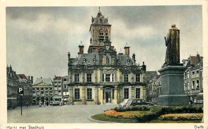 Delft Markt met Stadhuis