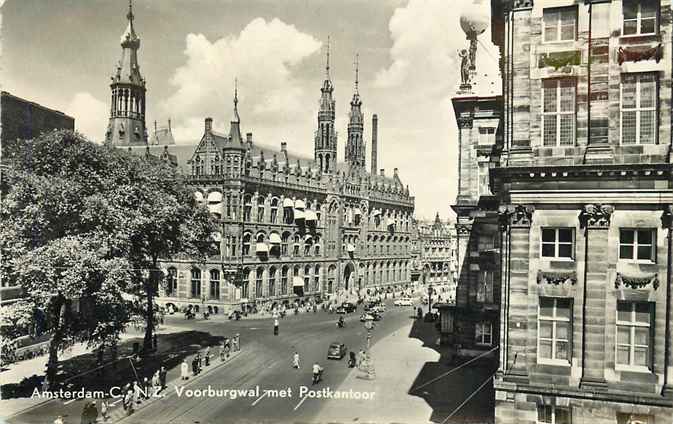 Amsterdam Voorburgwal met Postkantoor