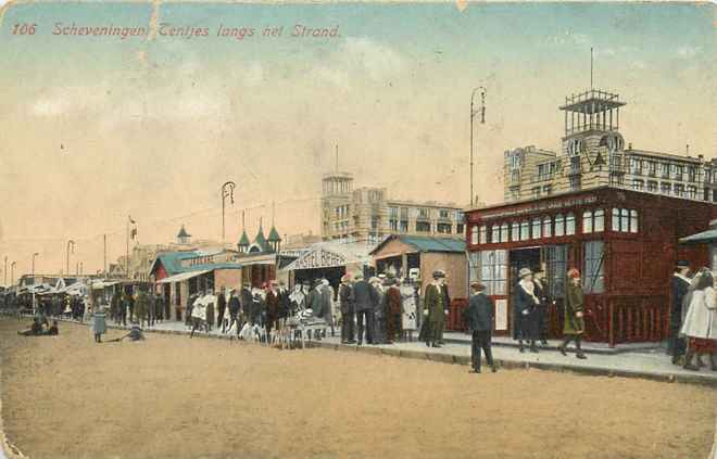 Scheveningen Tentjes langs het strand