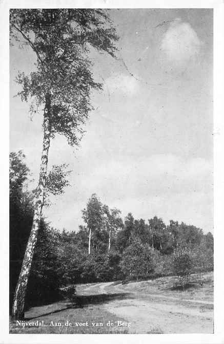 Nijverdal Aan de voet van de Berg