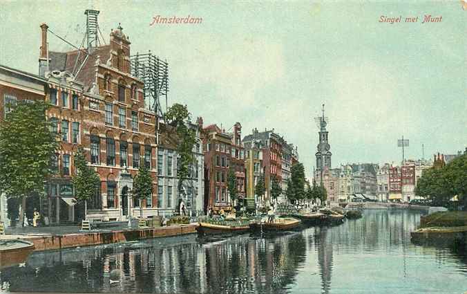 Amsterdam Singel met Munt