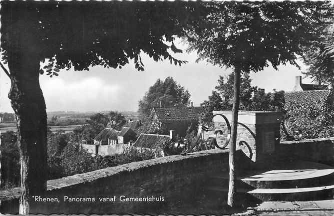 Rhenen Panorama vanaf Gemeentehuis