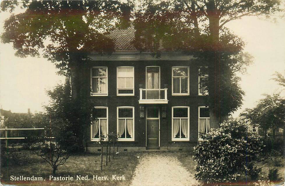 Stellendam Pastorie Ned. Herv. Kerk