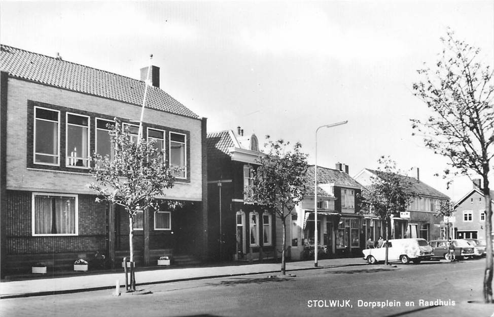 Stolwijk Dorpsplein en Raadhuis