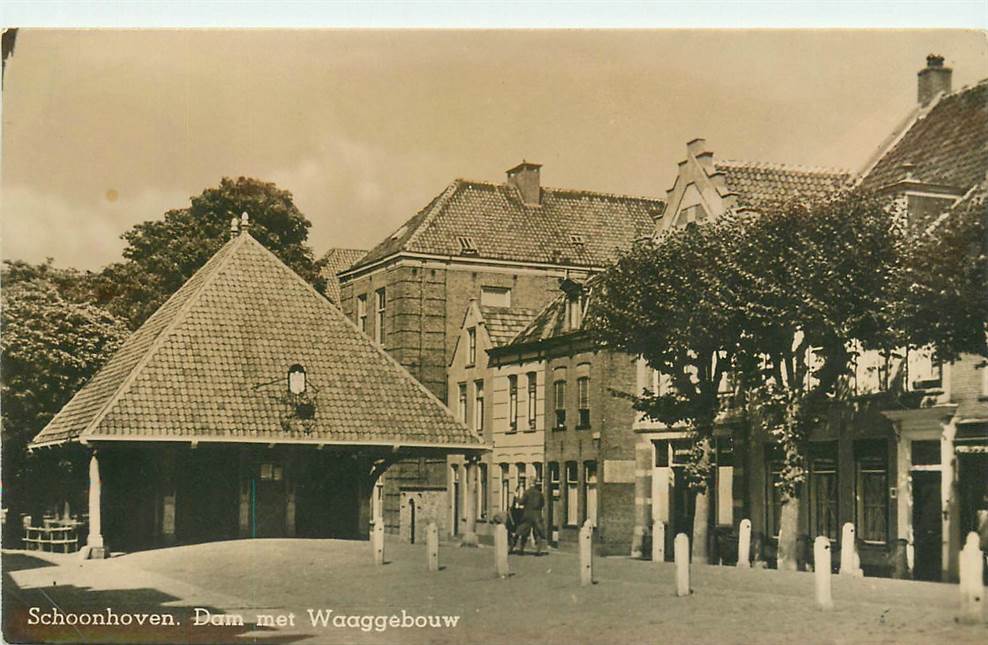 Schoonhoven Dam met Waaggebouw