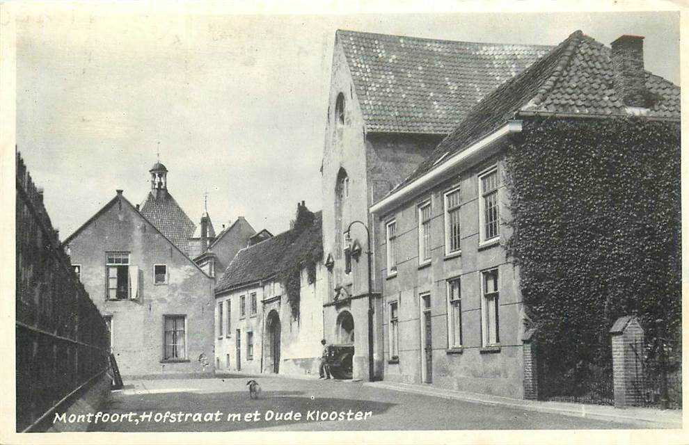 Montfoort Hofstraat met Oude Klooster