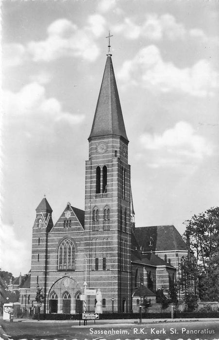 Sassenheim RK Kerk St Pancratius