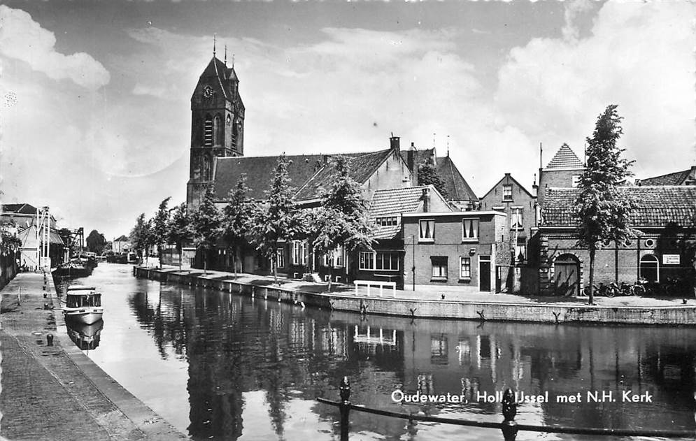 Oudewater Holl. Ijssel met NH Kerk