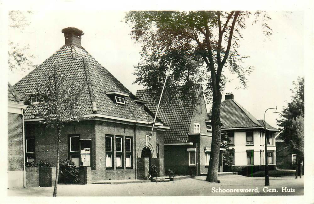 Schoonrewoerd Gem. Huis