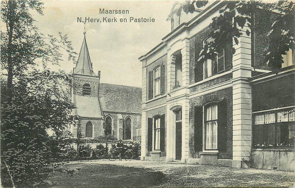 Maarssen N. Herv. Kerk en Pastorie