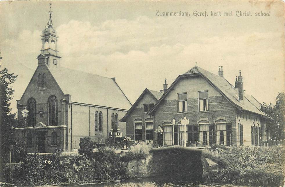 Zwammerdam Gerf. Kerk met Christ. School