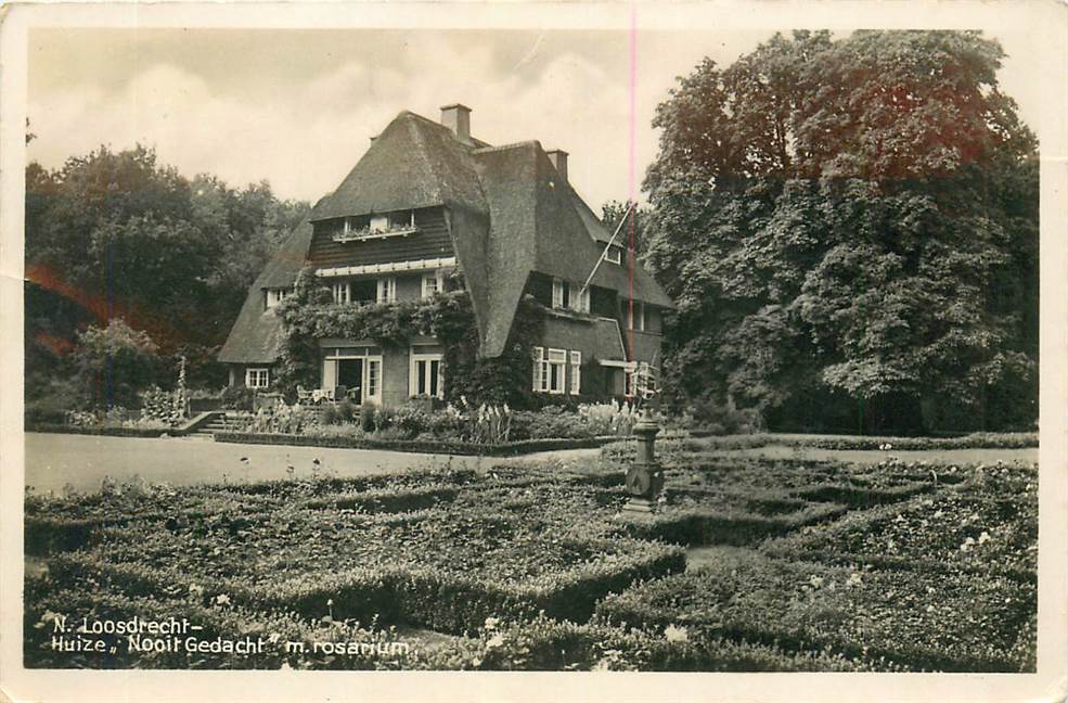 Nieuw Loosdrecht Huize Nooit Gedacht m. rosarium