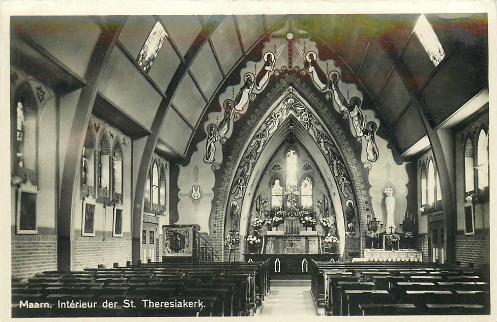 Maarn Interieur der St Theresiakerk