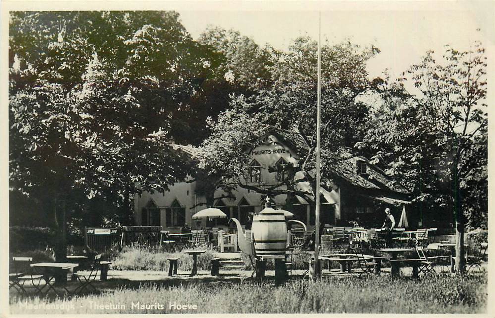 Maartensdijk Theetuin Maurits Hoeve