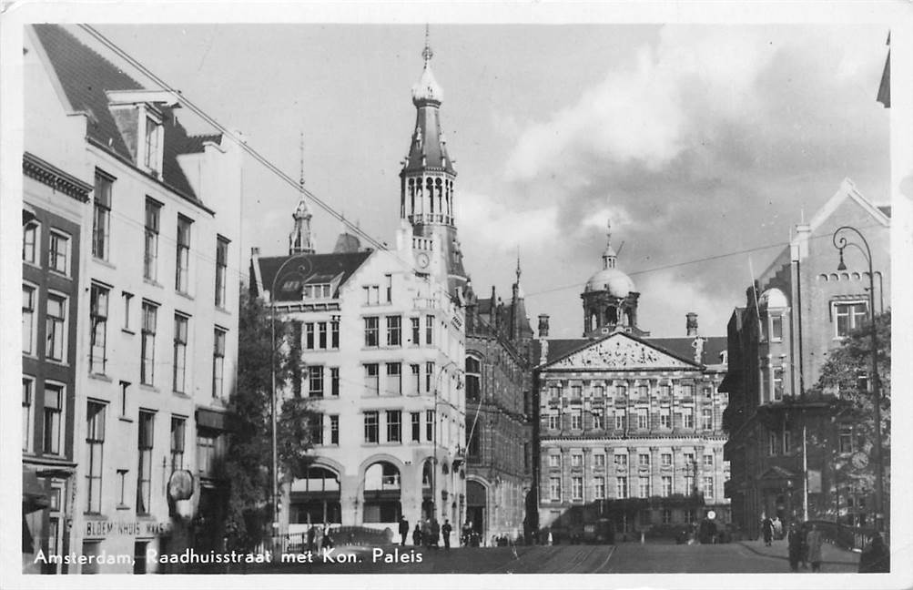 Amsterdam Raadhuisstraat met Kon. Paleis