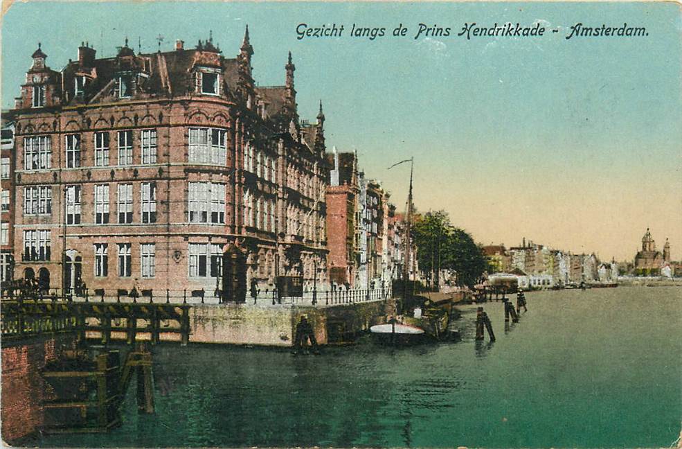 Amsterdam Gezicht langs de Prins Hendrikkade