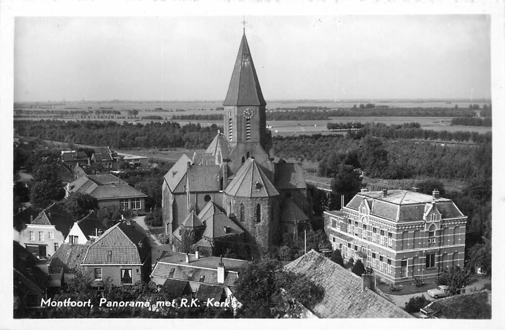 Montfoort Panorama met RK Kerk