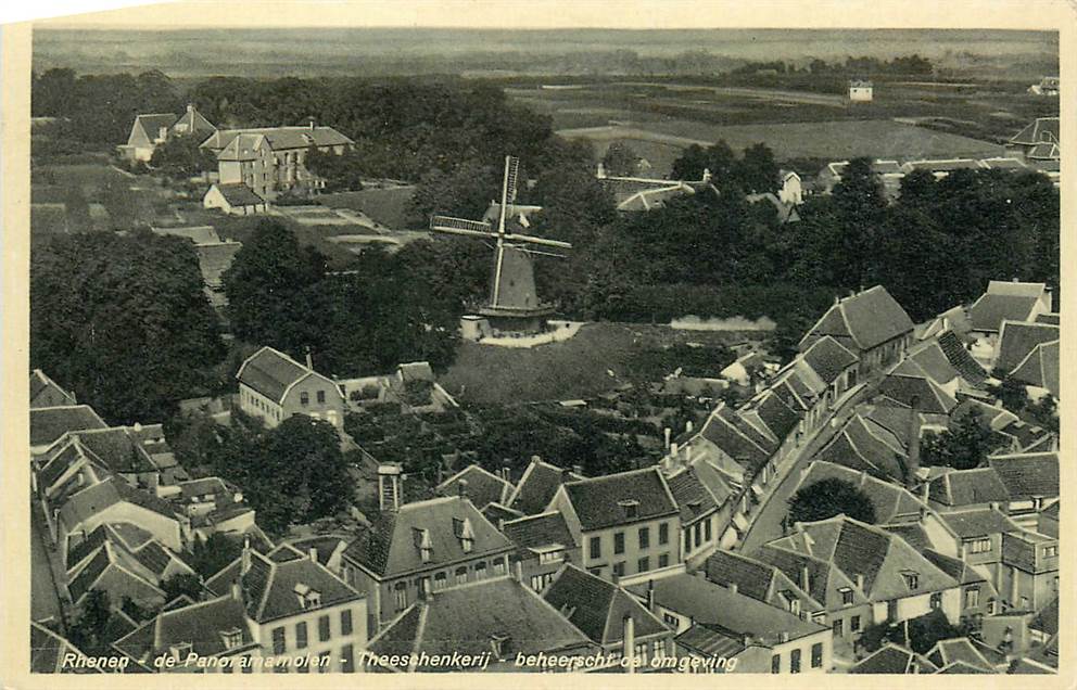 Rhenen de Panoramamolen-Theeschenkerij-beheerscht de omgeving