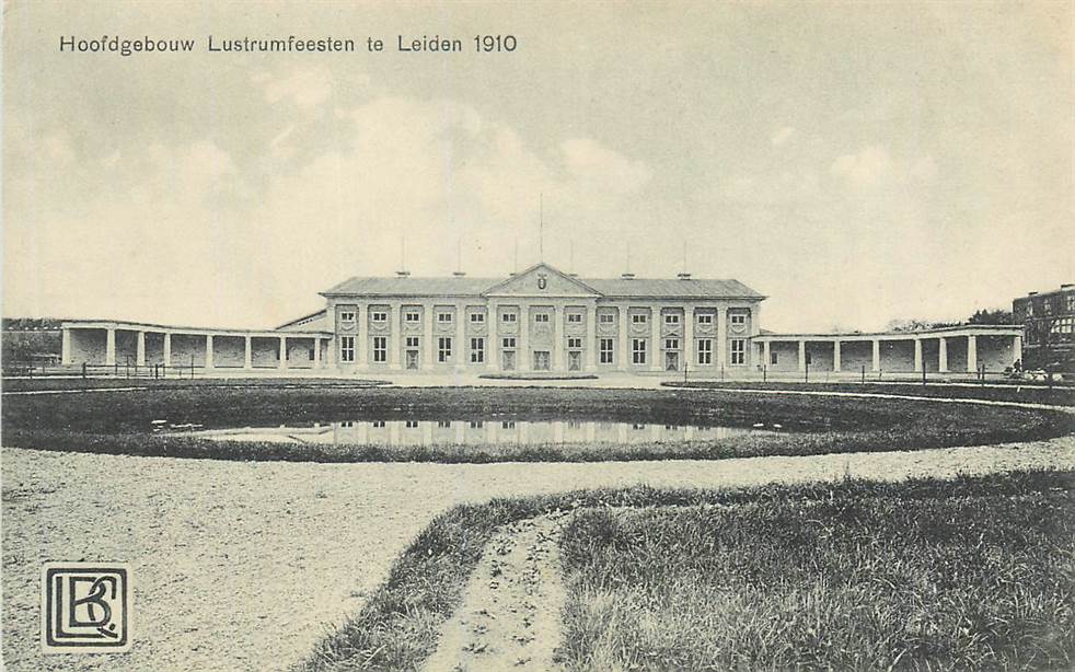 Leiden Hoofdgebouw Lustrumfeesten te Leiden 1910