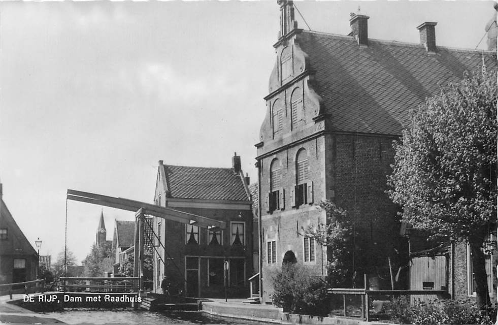 De Rijp NH Dam met Raadhuis