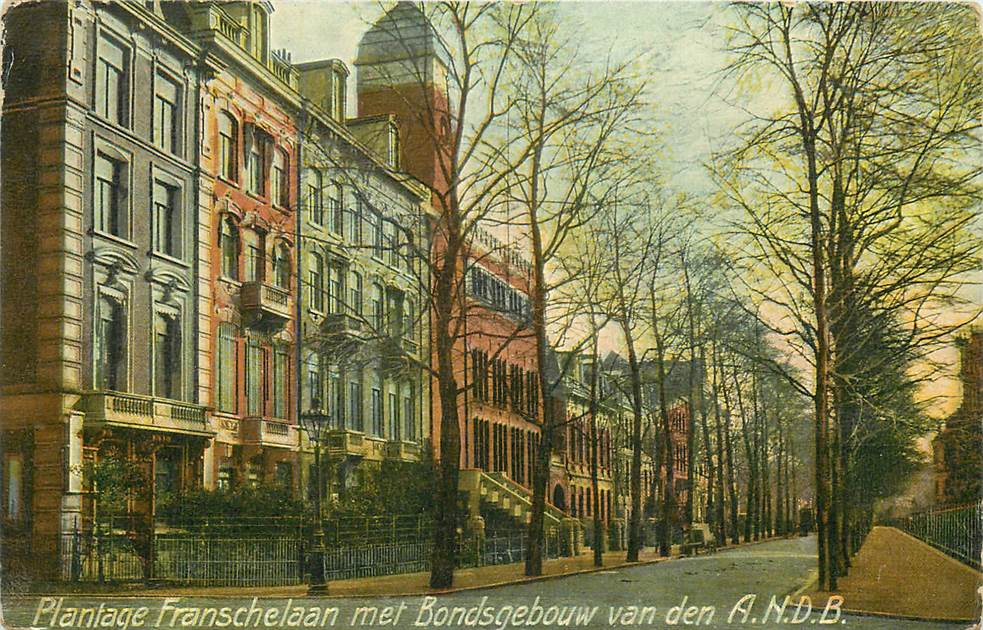 Amsterdam Plantage Franschelaan met Bondsgebouw van den ANWB