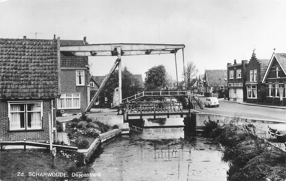 Zuid-Scharwoude Dorpsstraat