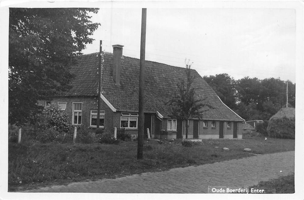 Enter Oude Boerderij