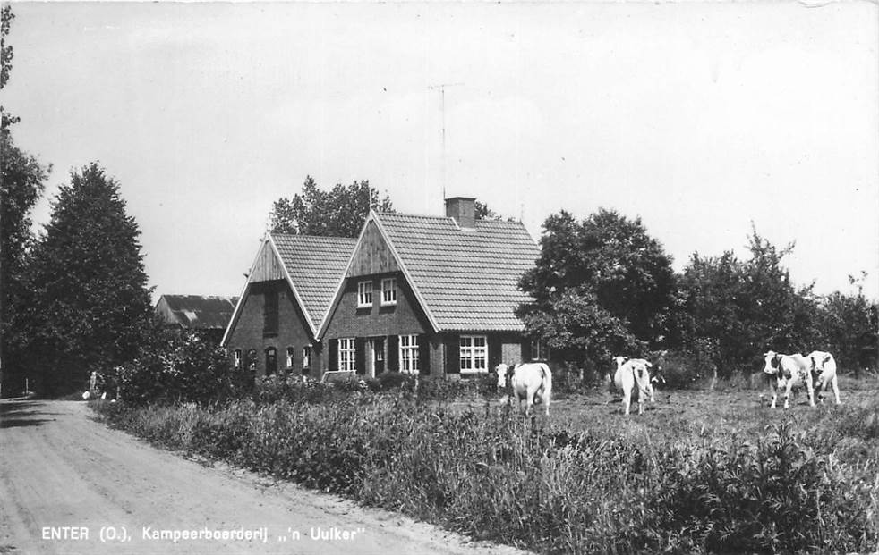 Enter Kampeerboerderij 'n Uulker