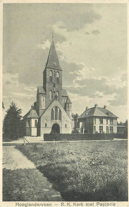 Hooglanderveen RK Kerk met Pastorie