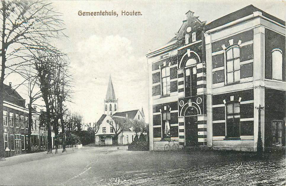 Houten Gemeentehuis