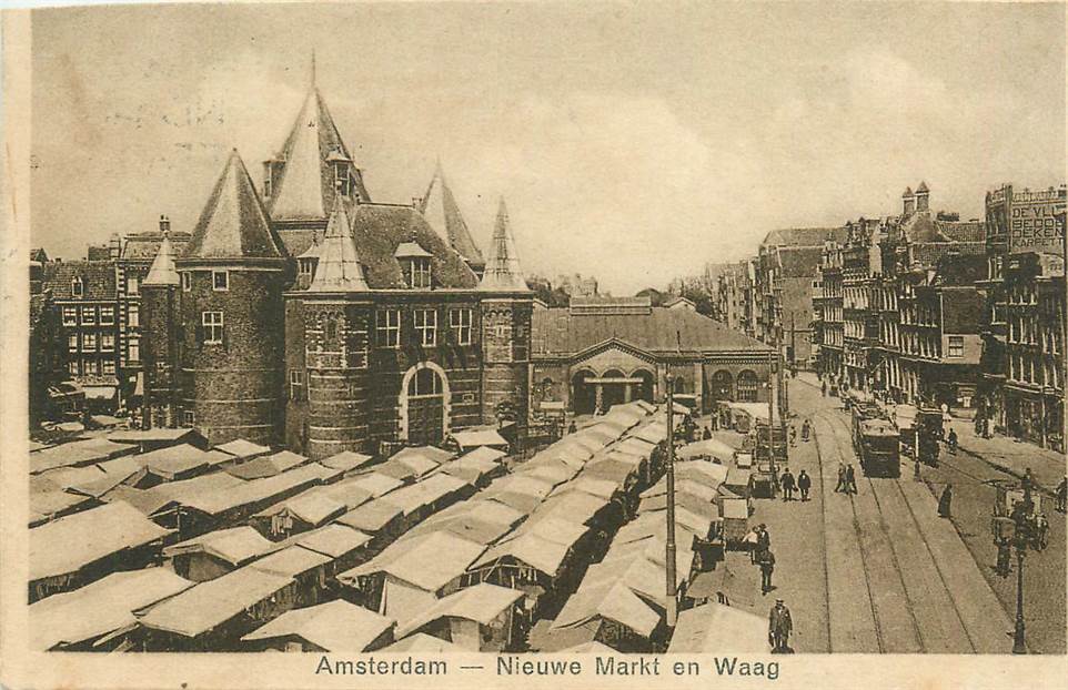 Amsterdam Nieuwe Markt en Waag