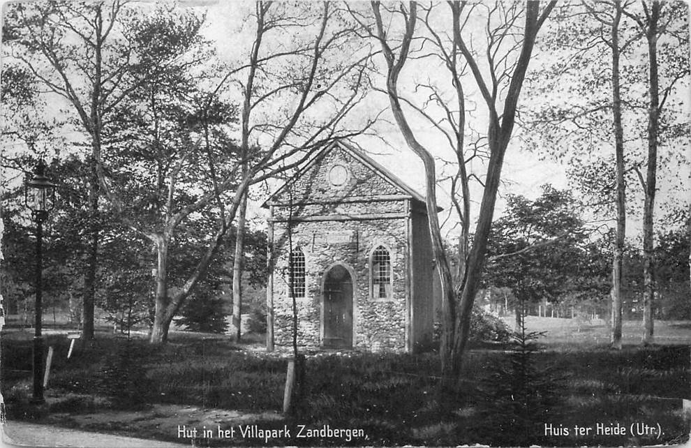 Huis Ter Heide Hut in het Villapark Zandbergen