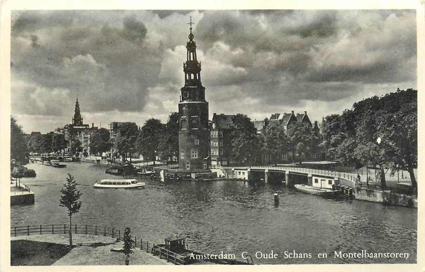 Amsterdam Oude Schans met Montelbaantore