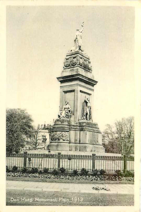 Den Haag  Monument Plein 1813