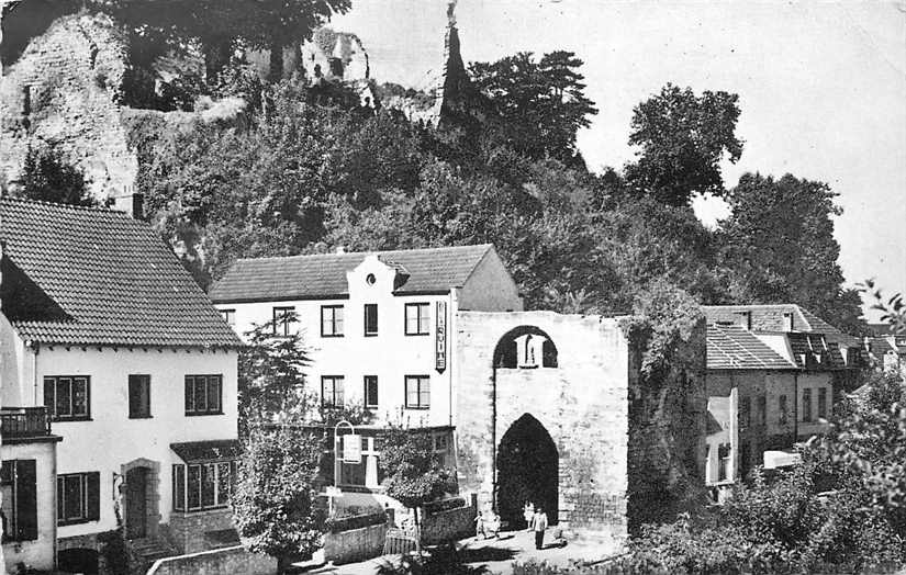 Valkenburg L Berkelpoort met Ruine