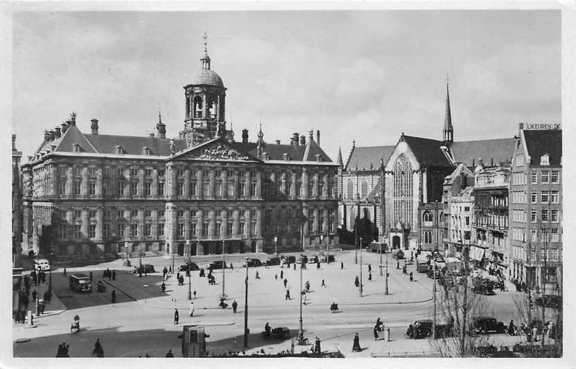 Amsterdam Dam met Koninklijk Paleis