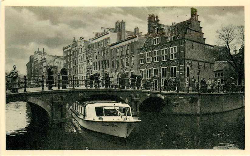 Amsterdam Het Huis aan de drie Grachten