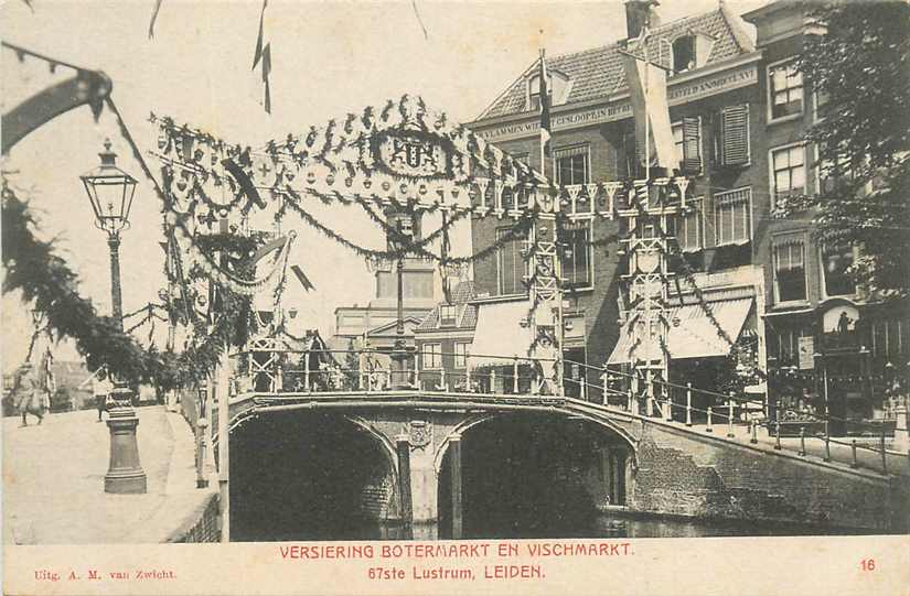 Leiden Versiering Botermarkt en Vischmar