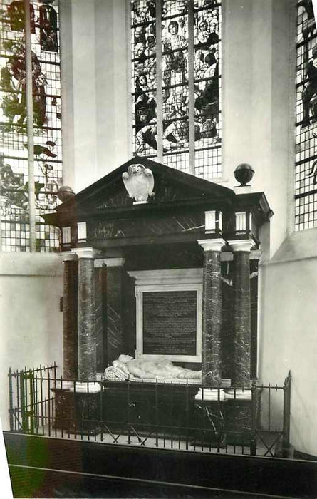 Delft Oude Kerk Interieur