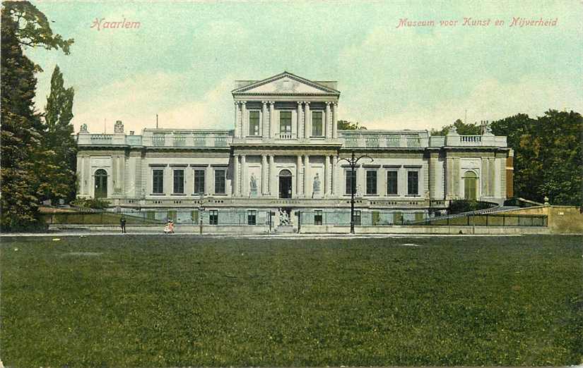 Haarlem Museum voor Kunst en Nijverheid