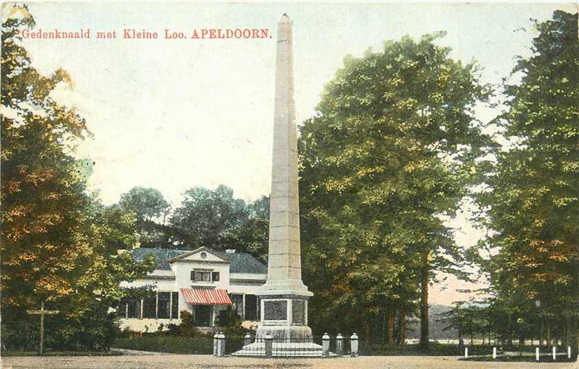 Apeldoorn Gedenknaald met Kleine Loo