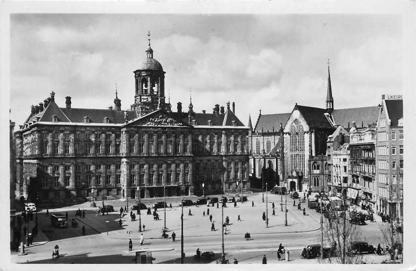 Amsterdam Dam met Koninklijk Paleis