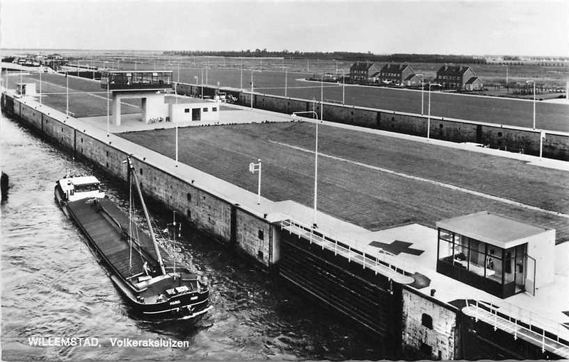 Willemstad Volkeraksluizen