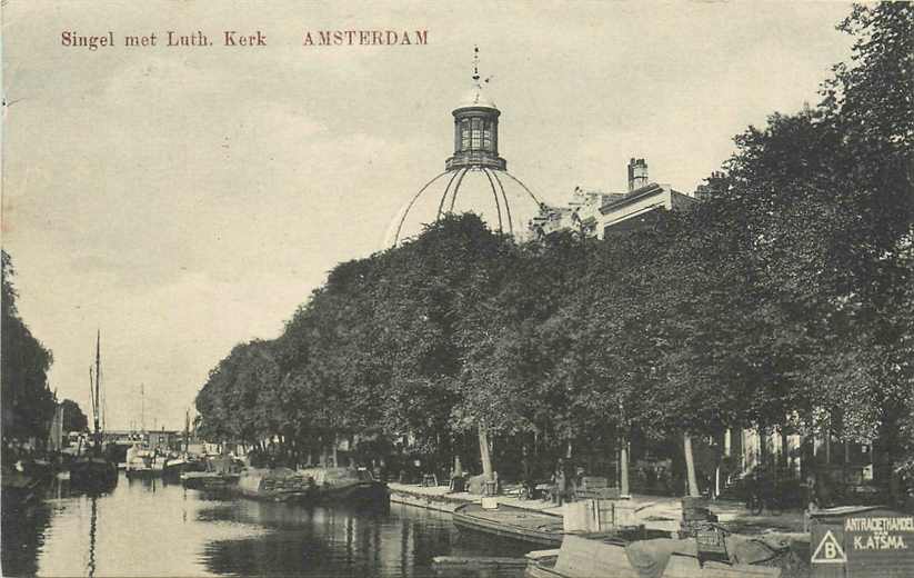 Amsterdam Singel met Luth Kerk