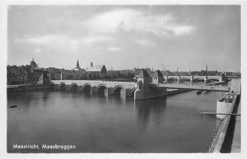 Maastricht Maasbruggen